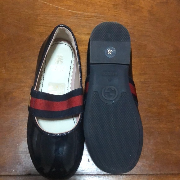 Toddler authentic Gucci shoes - Picture 4 of 5